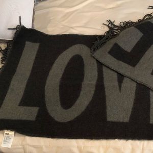 H&M gray Love scarf